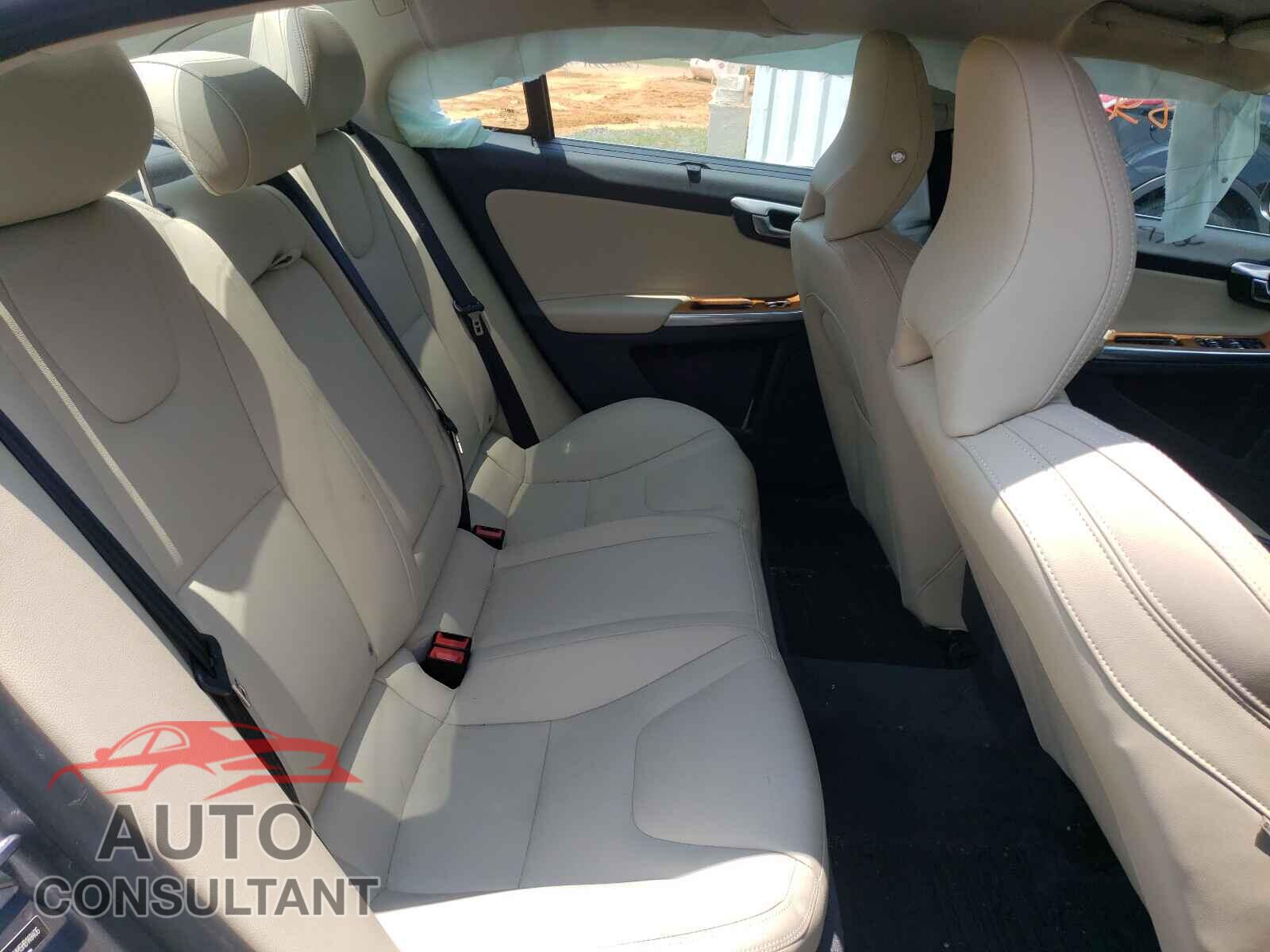VOLVO S60 2017 - LYV402HM5HB148406