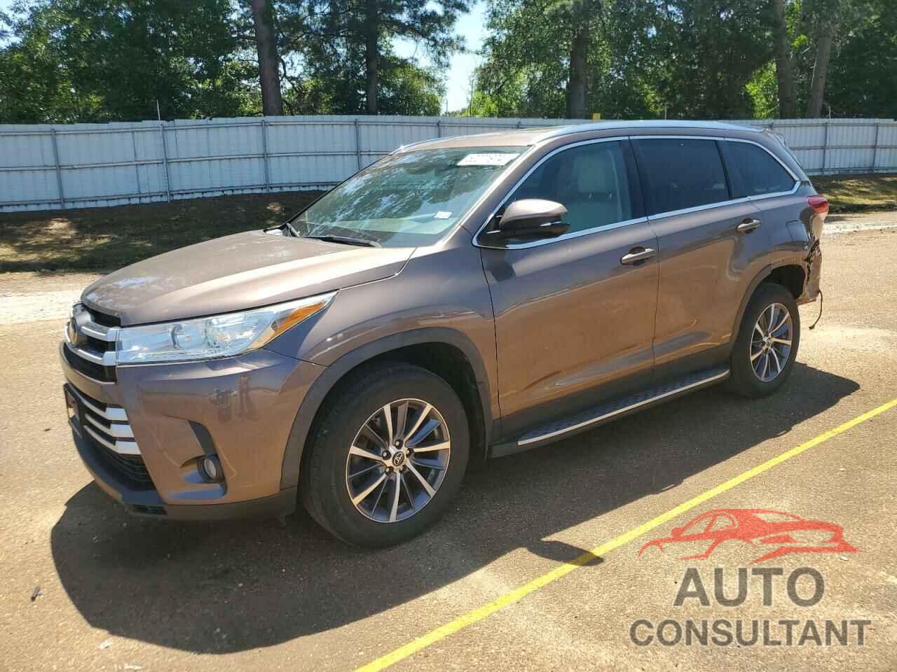 TOYOTA HIGHLANDER 2019 - 5TDKZRFH6KS331410