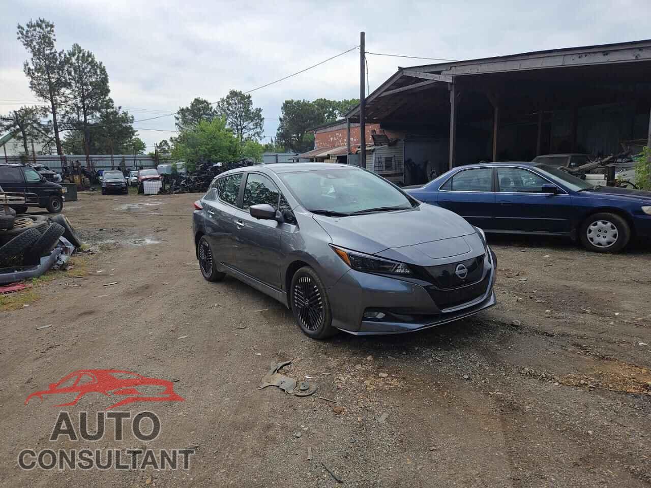 NISSAN LEAF 2023 - 1N4CZ1CV4PC558934