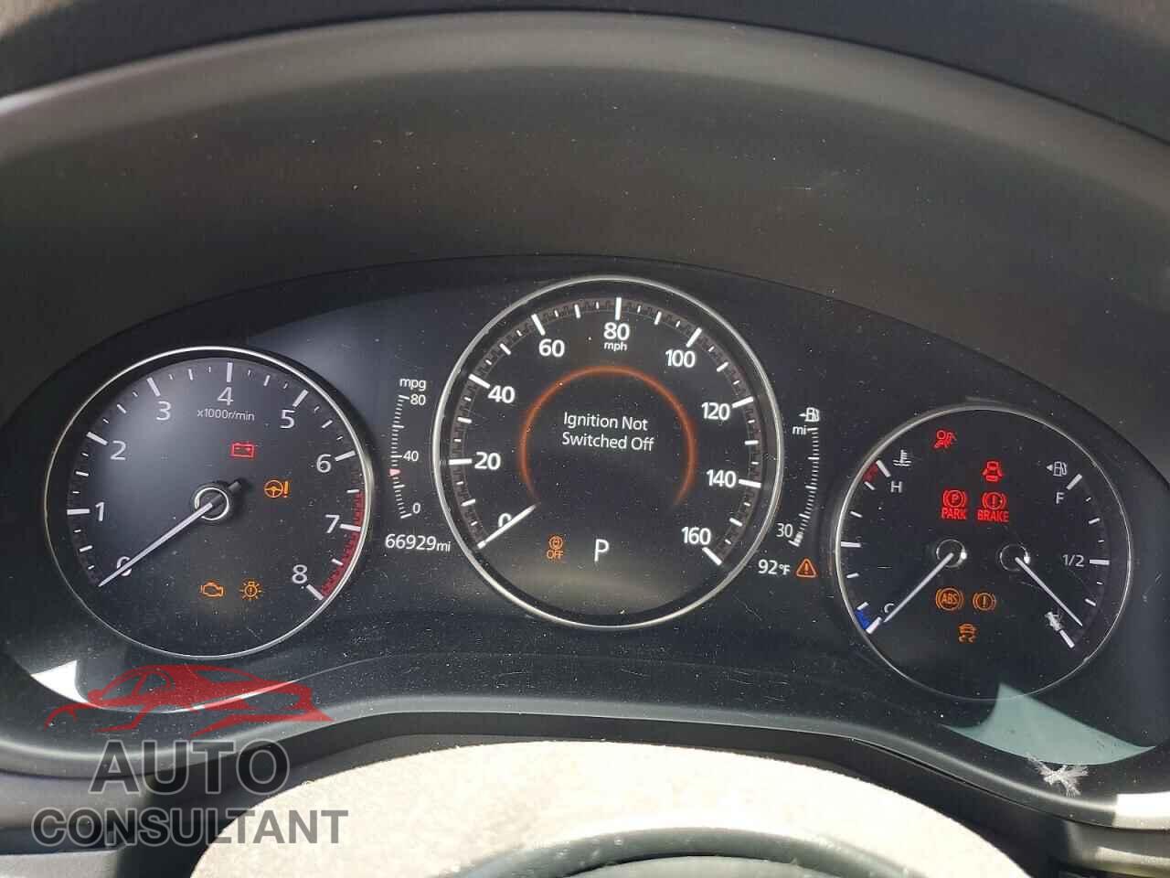 MAZDA 3 2019 - JM1BPANM4K1129846