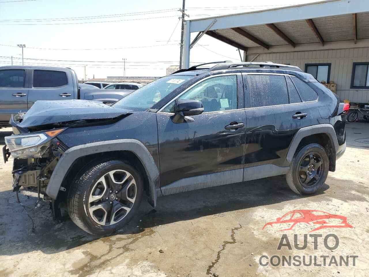 TOYOTA RAV4 2019 - 2T3J1RFV1KW006512