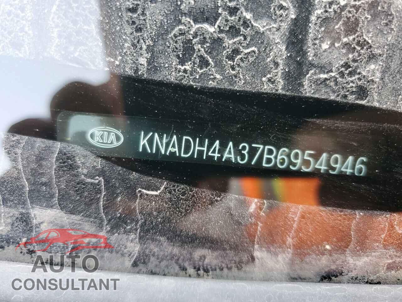 KIA RIO 2011 - KNADH4A37B6954946