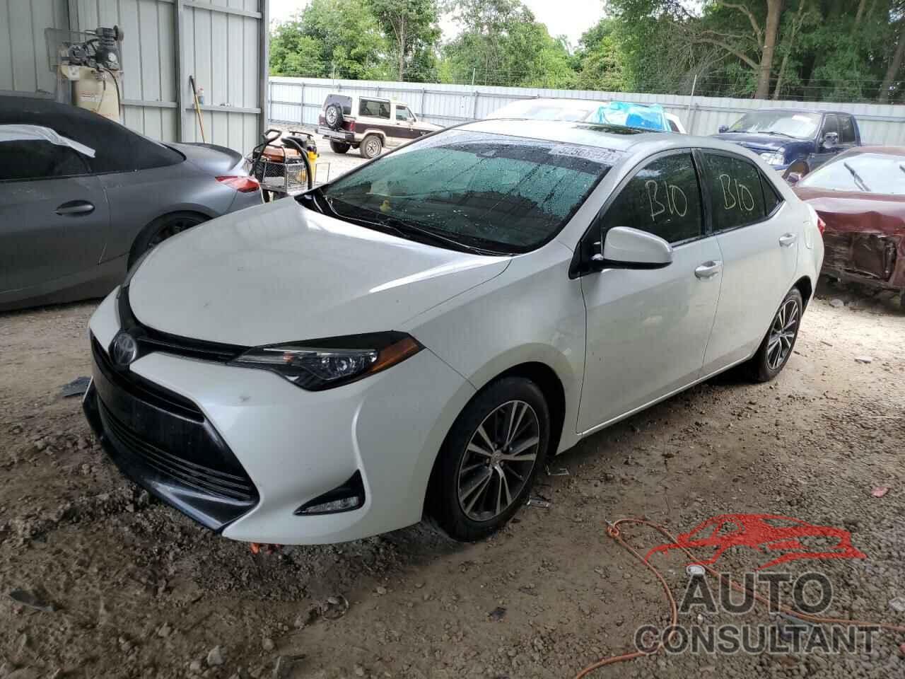 TOYOTA COROLLA 2018 - 5YFBURHE5JP759784