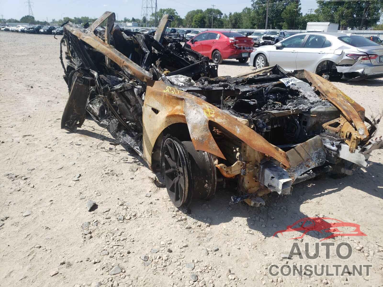 TESLA MODEL 3 2018 - 5YJ3E1EA0JF076827