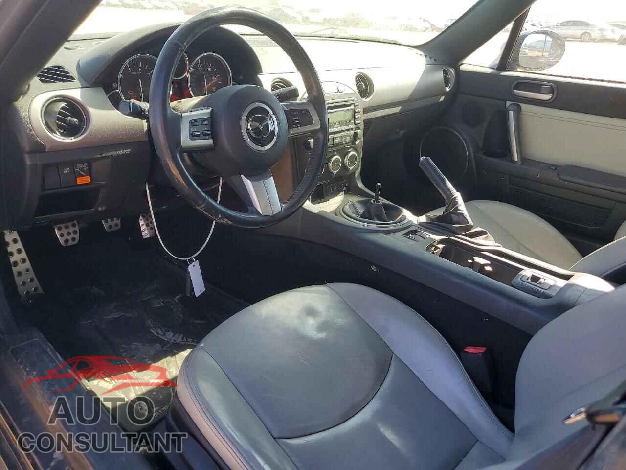 MAZDA MX5 2011 - JM1NC2PF0B0217358