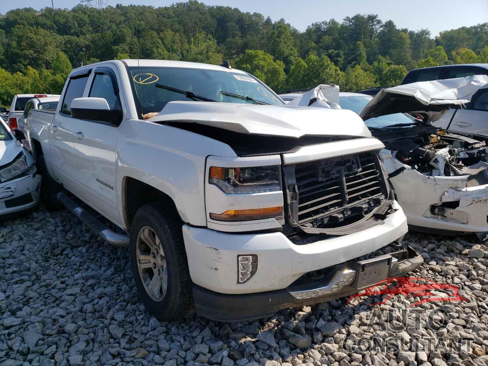 CHEVROLET SILVERADO 2017 - 3GCUKREC5HG122203