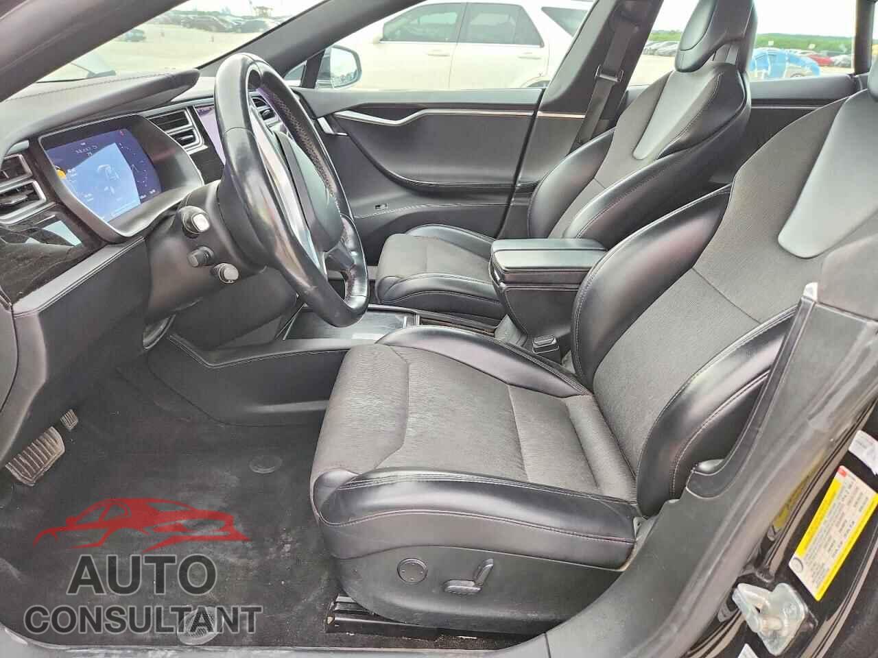 TESLA MODEL S 2017 - 5YJSA1E12HF231203