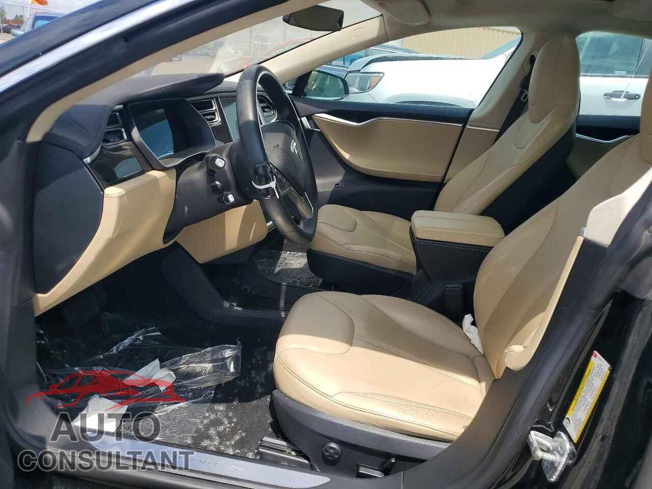 TESLA MODEL S 2015 - 5YJSA1S22FF096783