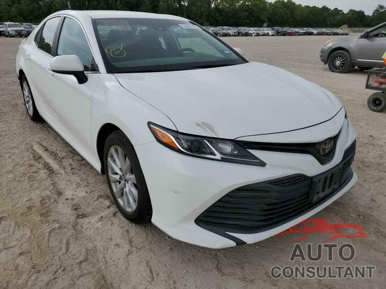 TOYOTA CAMRY 2019 - 4T1B11HK1KU196880