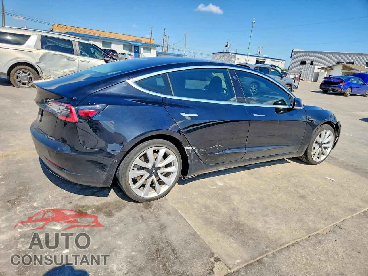 TESLA MODEL 3 2020 - 5YJ3E1EA5LF802247