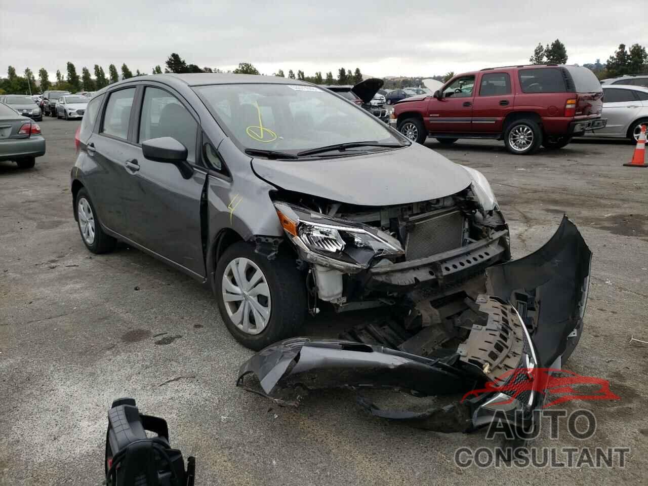 NISSAN VERSA 2018 - 3N1CE2CP9JL361334