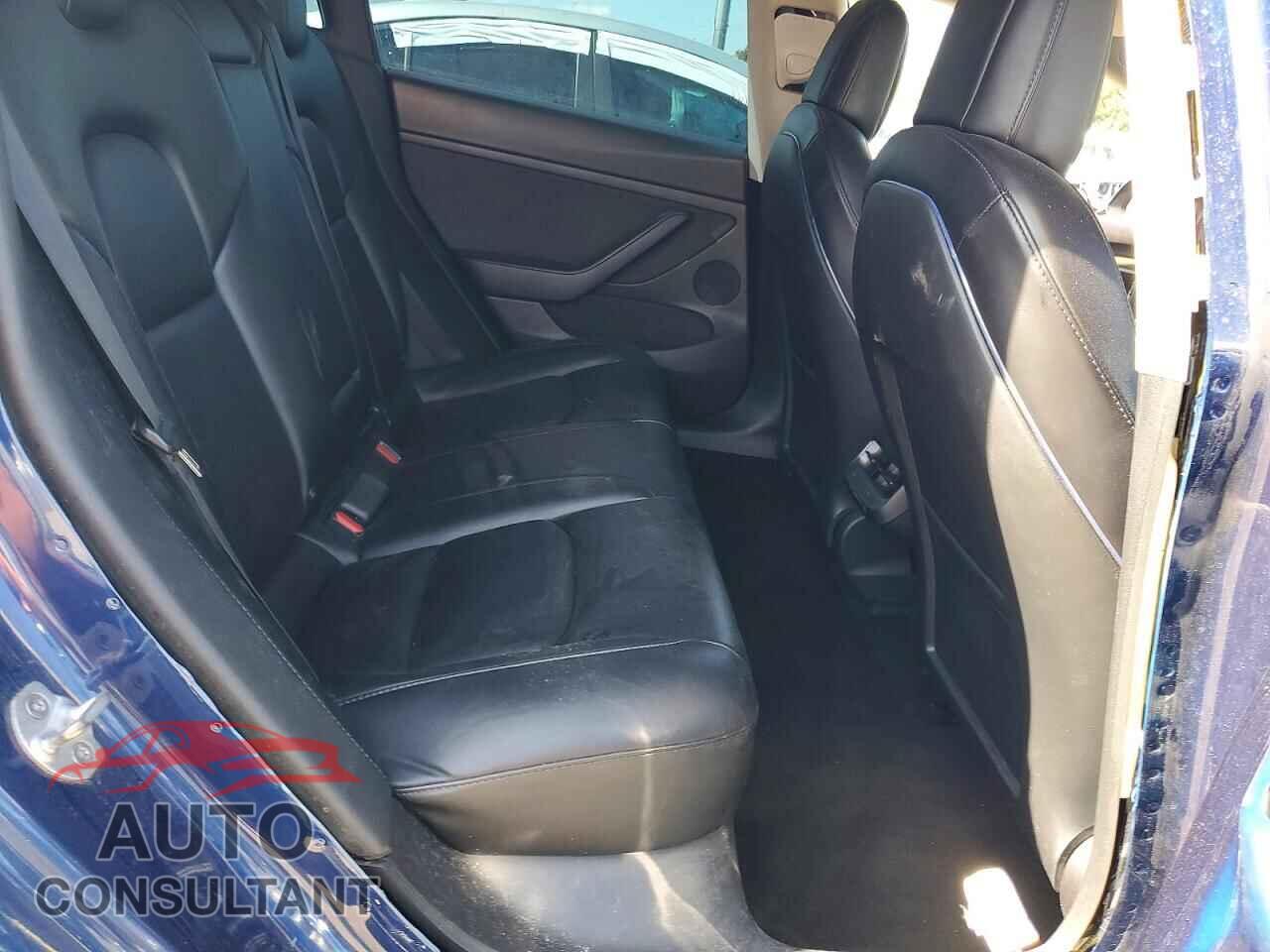 TESLA MODEL 3 2022 - 5YJ3E1EA2NF190883