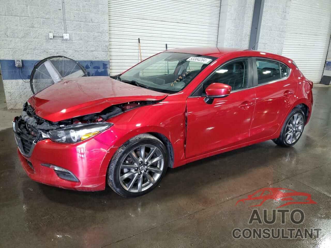 MAZDA 3 2018 - 3MZBN1L39JM219265