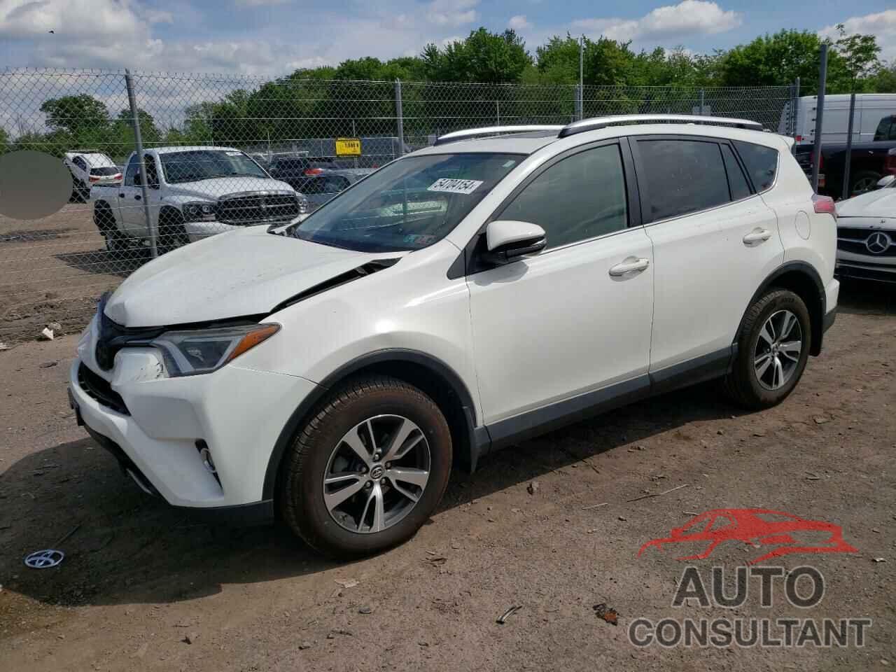 TOYOTA RAV4 2016 - JTMRFREV7GJ101054