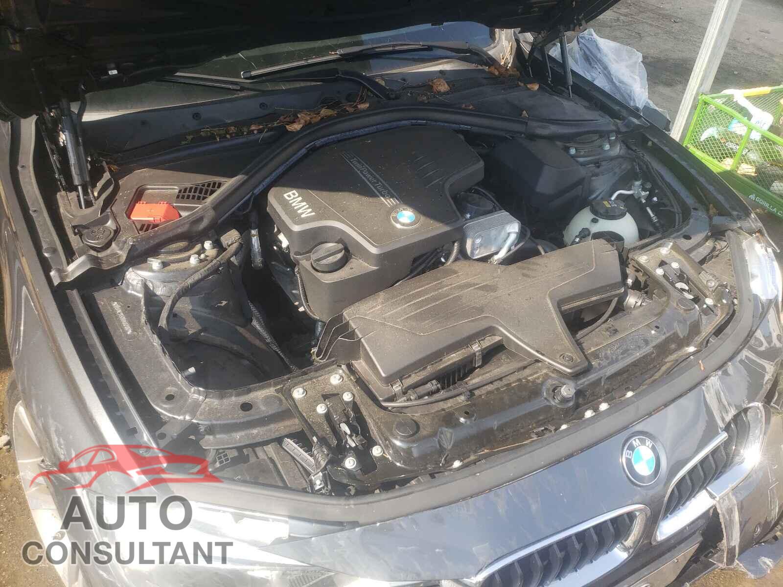 BMW 3 SERIES 2016 - WBA8E3G59GNU02097