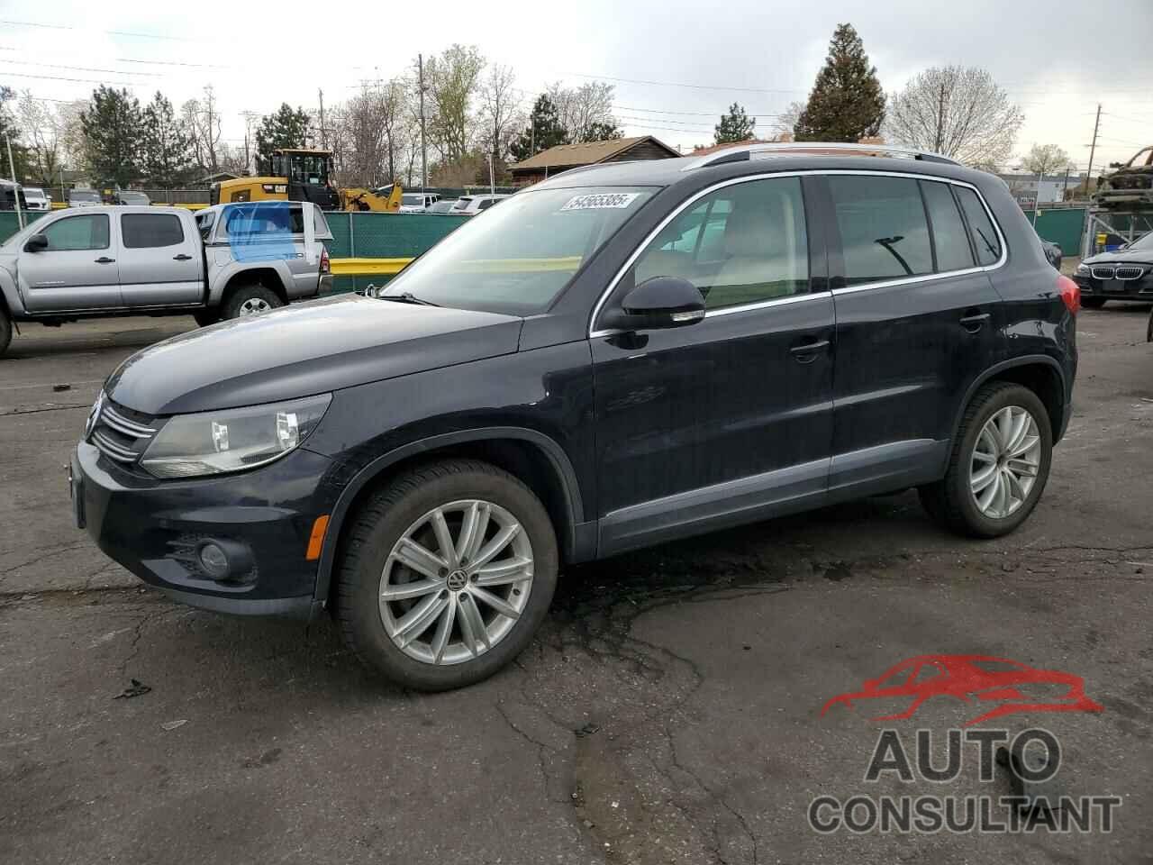VOLKSWAGEN TIGUAN 2012 - WVGBV7AX5CW588571
