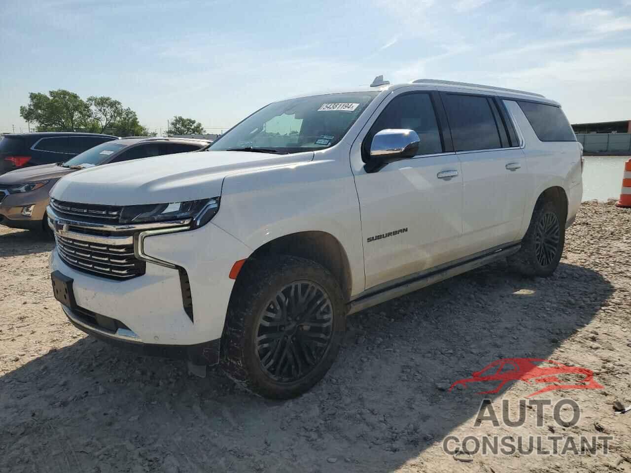 CHEVROLET SUBURBAN 2021 - 1GNSKFKT4MR341875