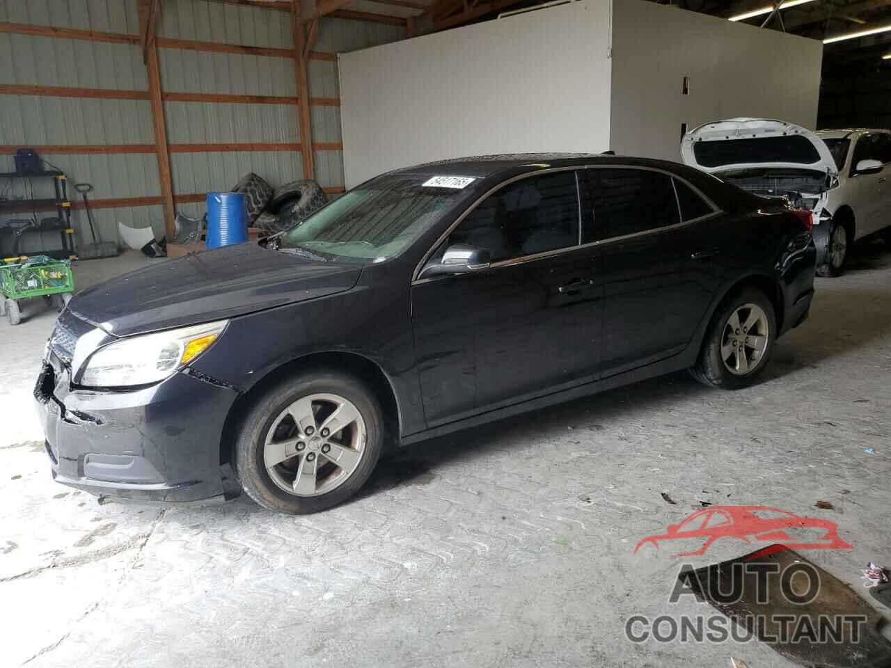 CHEVROLET MALIBU 2013 - 1G11C5SA1DF338100