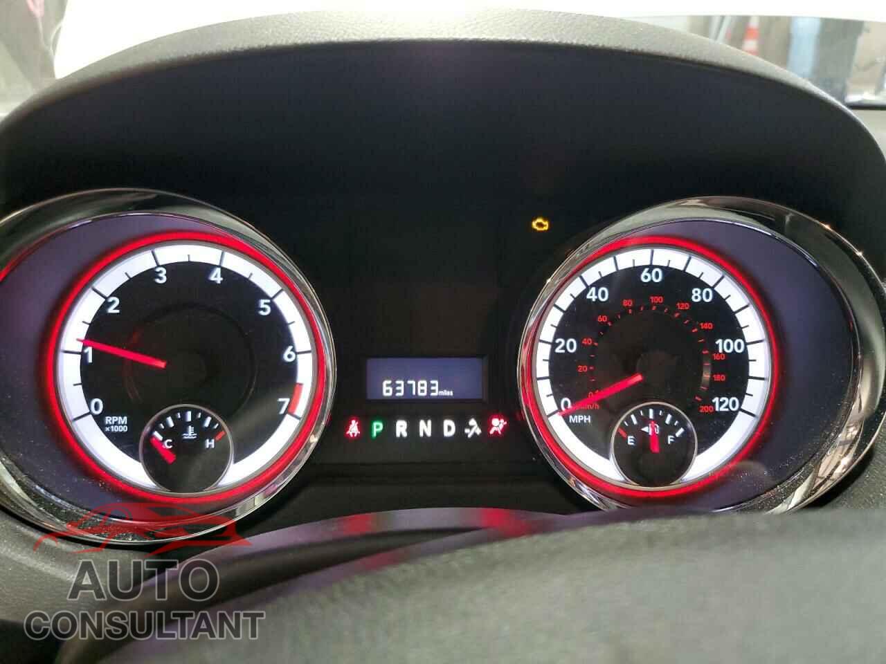 DODGE CARAVAN 2015 - 2C4RDGBG9FR649373