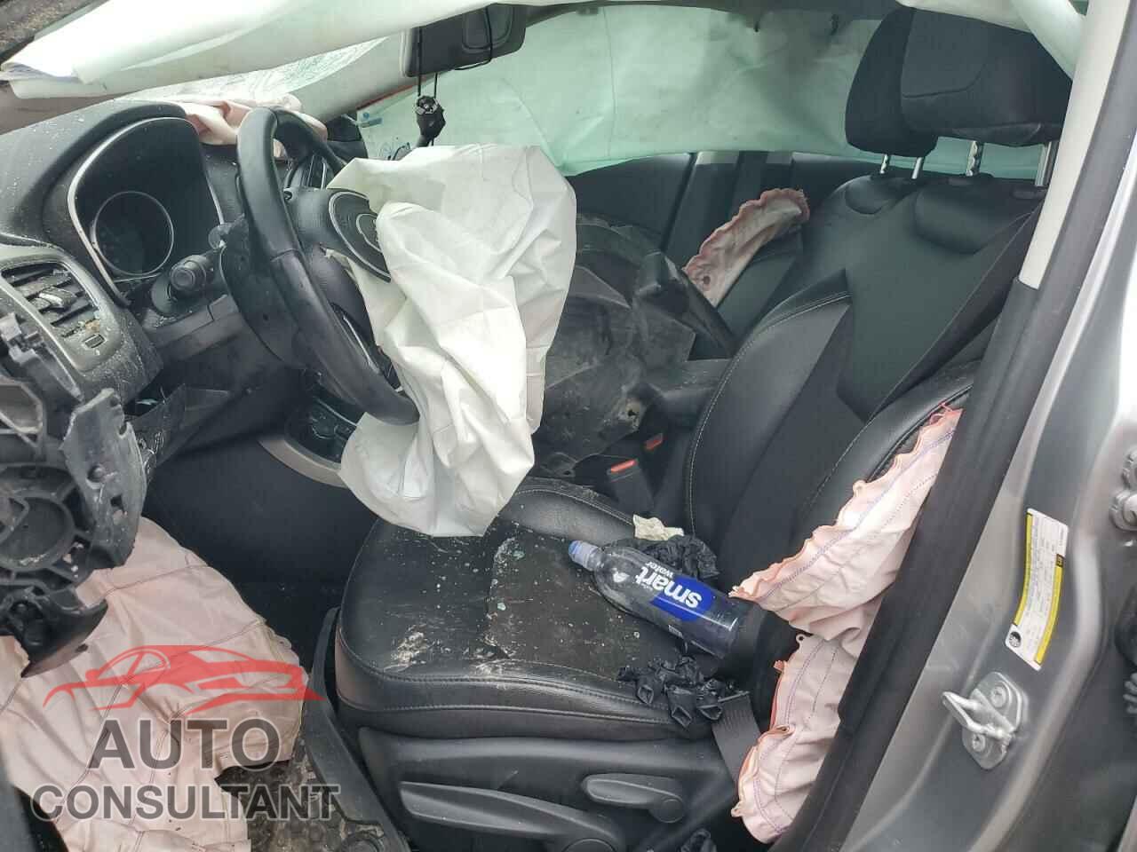 JEEP COMPASS 2020 - 3C4NJDBB6LT132907