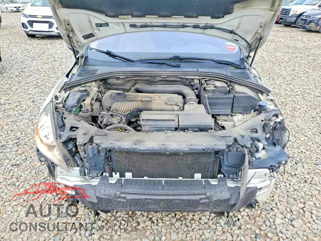 VOLVO S60 2013 - YV1612FHXD2194346