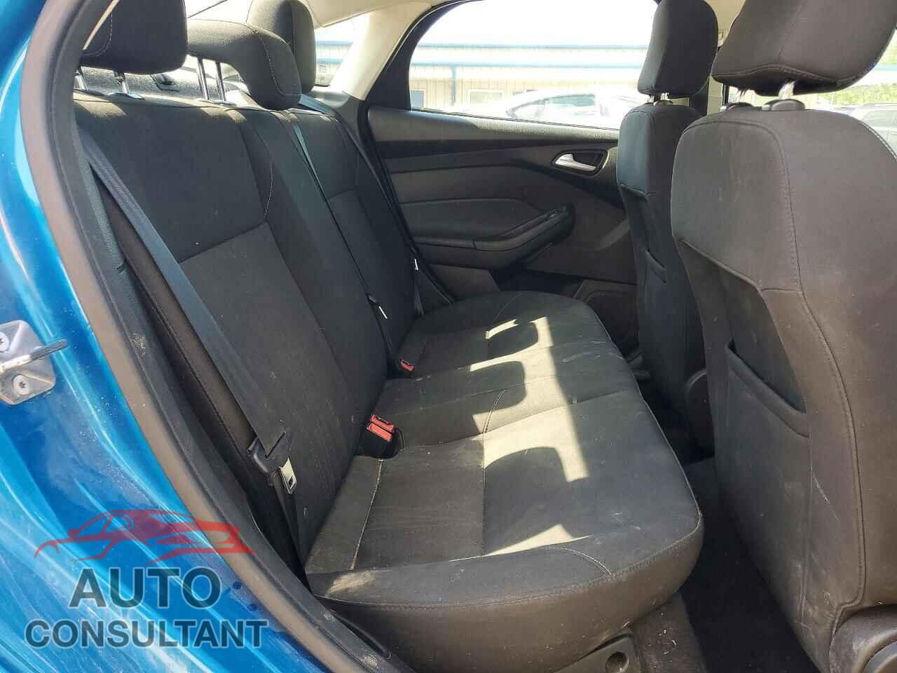 FORD FOCUS 2016 - 1FADP3F27GL280859