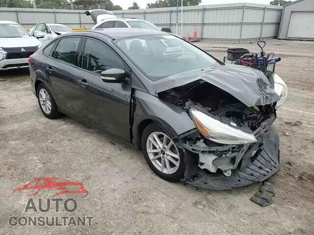 FORD FOCUS 2017 - 1FADP3F24HL300681