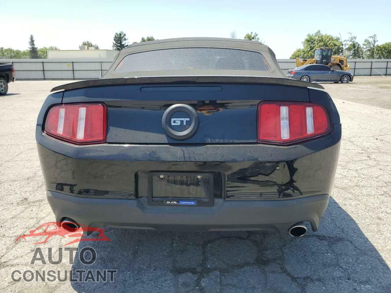 FORD MUSTANG 2011 - 1ZVBP8FF7B5151936