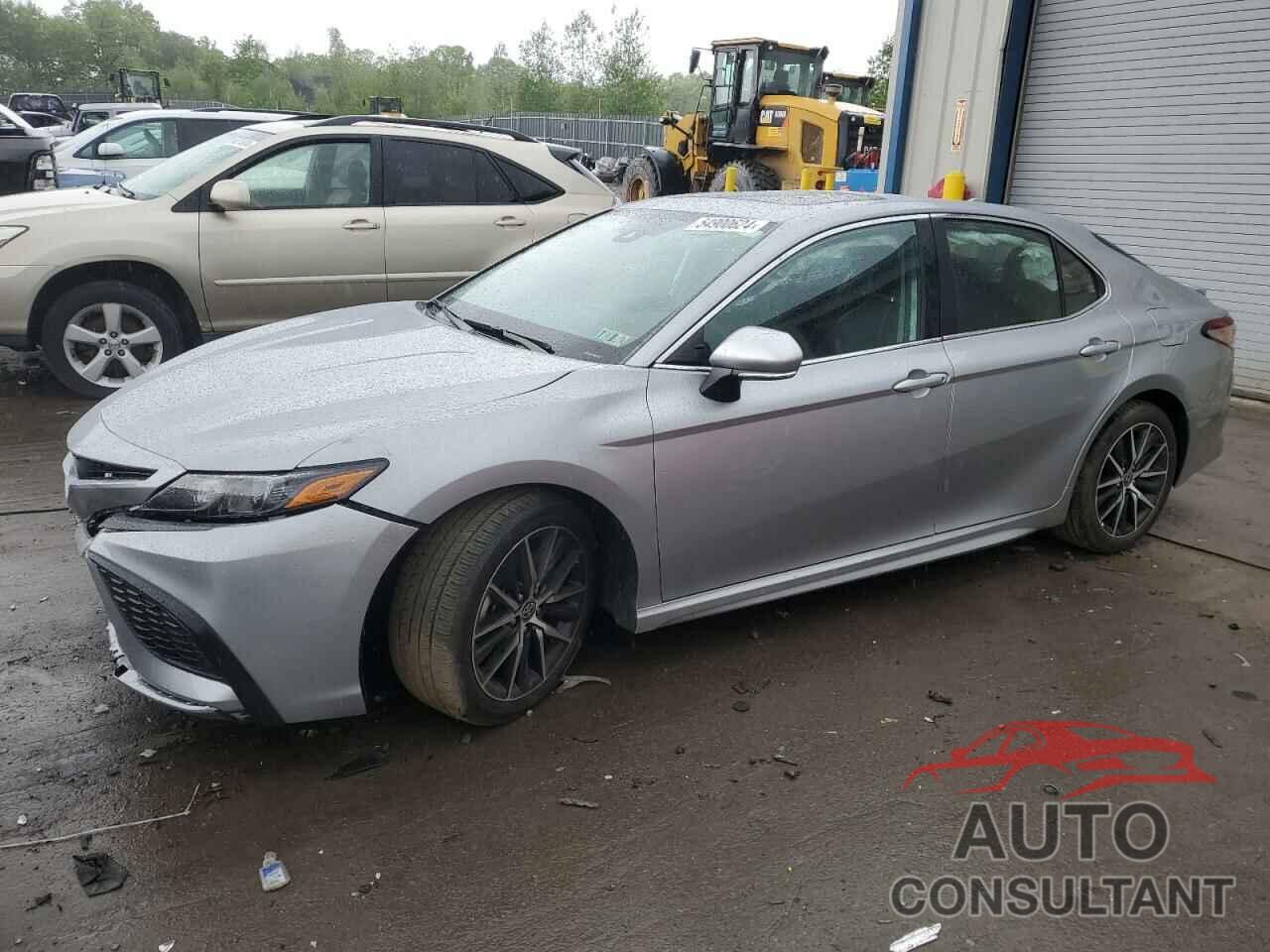 TOYOTA CAMRY 2023 - 4T1G11BK2PU105654