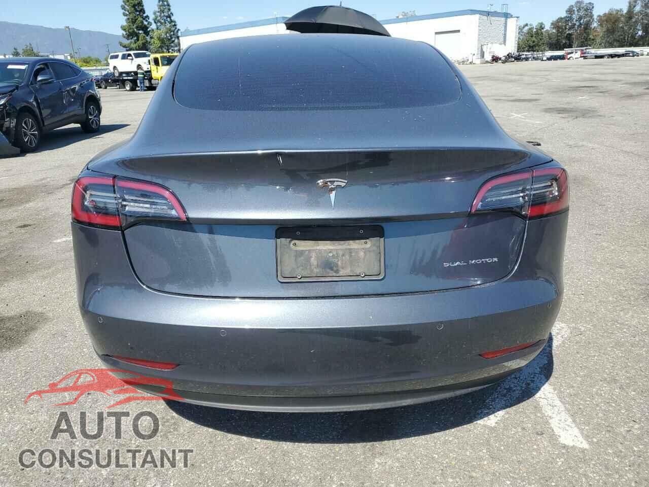 TESLA MODEL 3 2022 - 5YJ3E1EB4NF186424