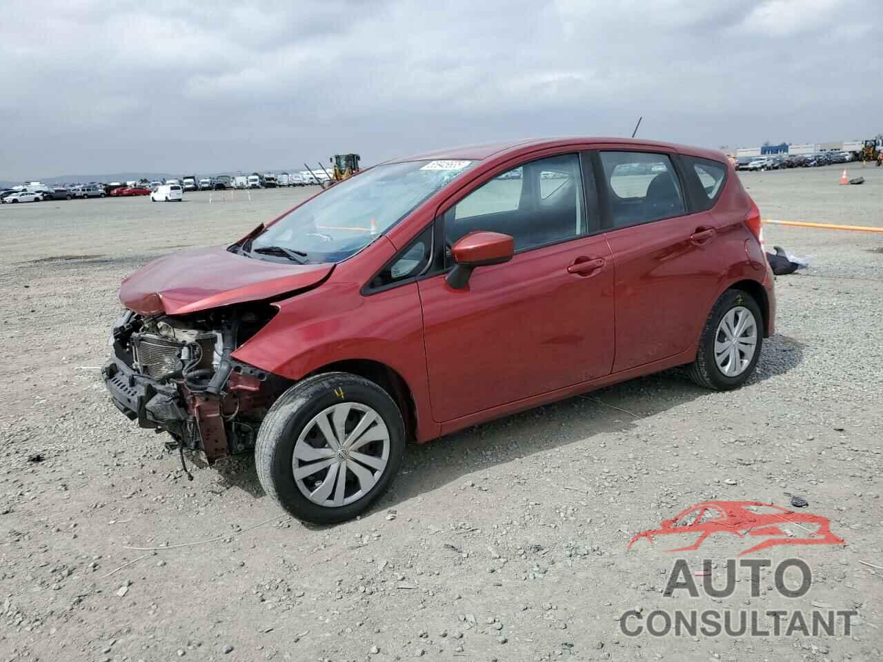 NISSAN VERSA 2018 - 3N1CE2CP4JL368076