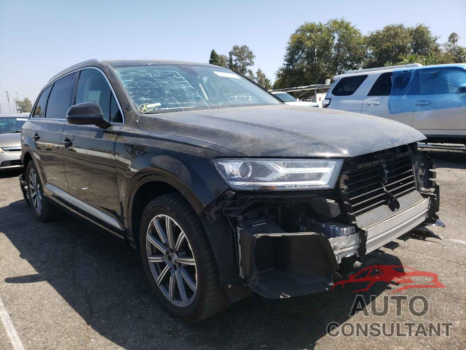 AUDI Q7 2019 - WA1AAAF75KD007656