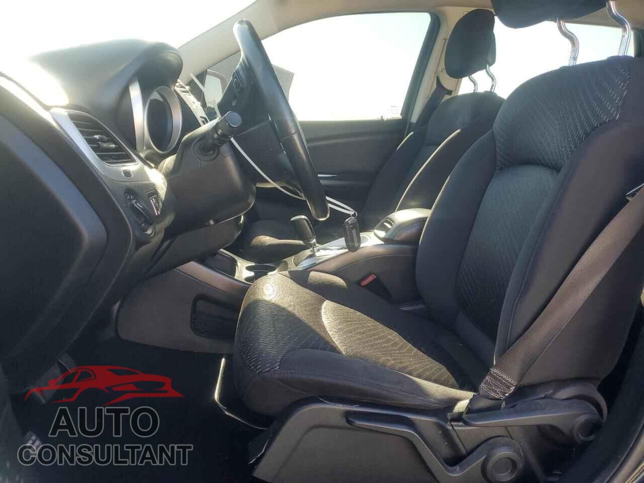 DODGE JOURNEY 2015 - 3C4PDDAG4FT600893