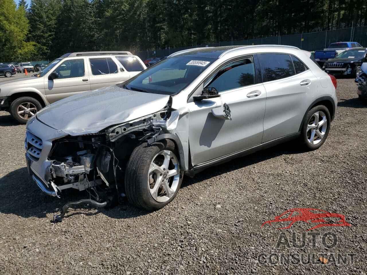 MERCEDES-BENZ GLA-CLASS 2018 - WDCTG4GB0JJ438918