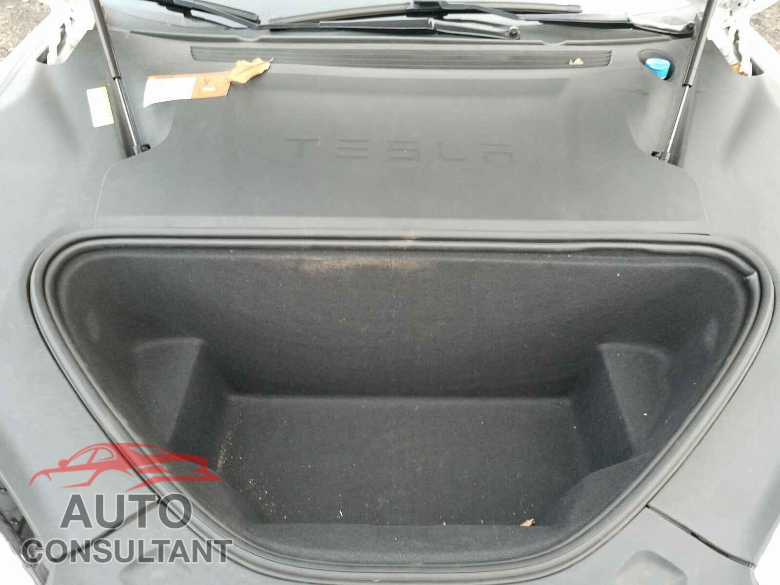 TESLA MODEL S 2016 - 5YJSA1E20GF140924