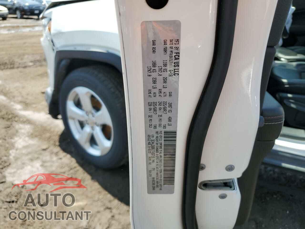 JEEP COMPASS 2018 - 3C4NJDBB6JT436719