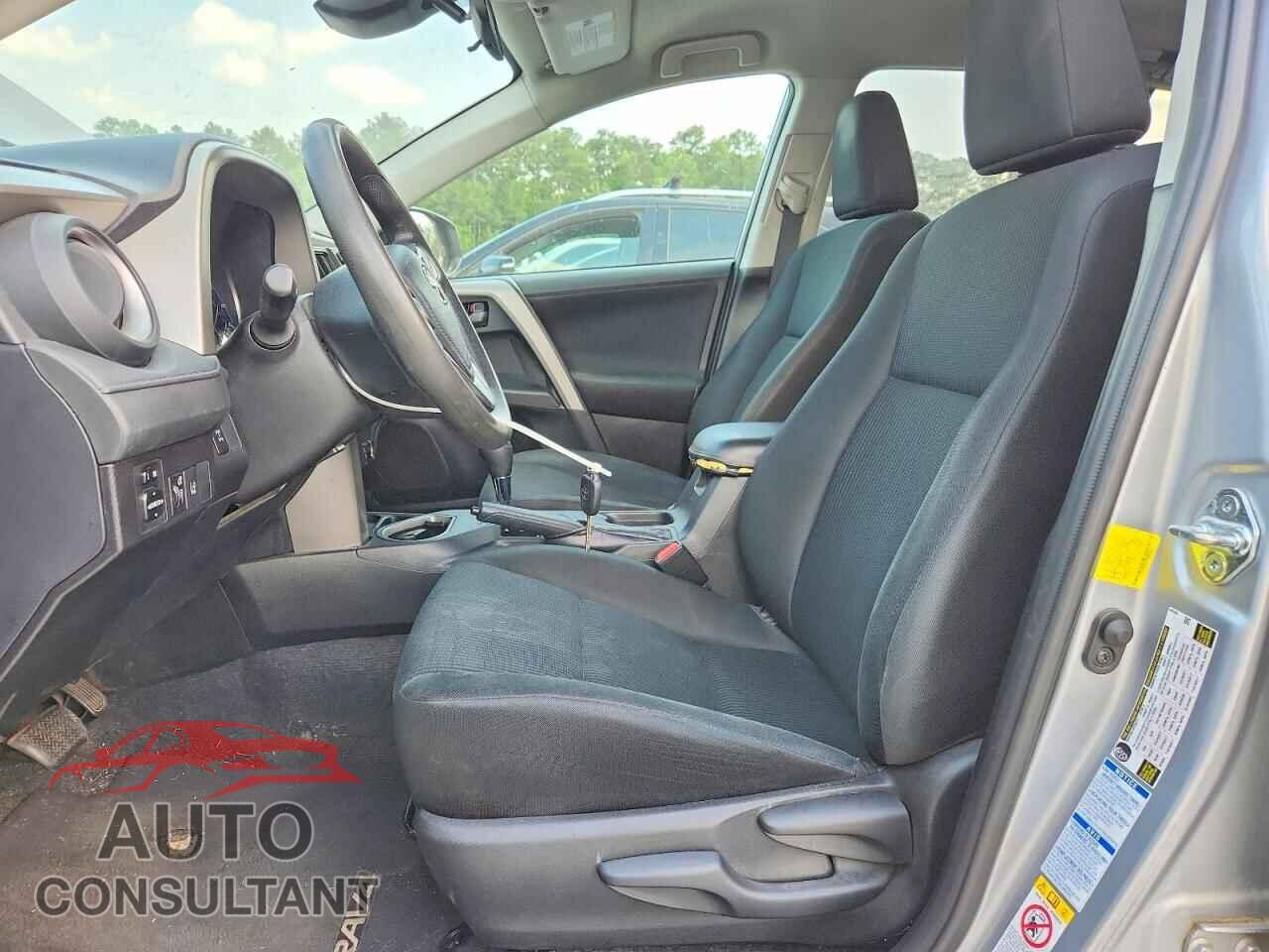 TOYOTA RAV4 2017 - 2T3BFREV3HW593473