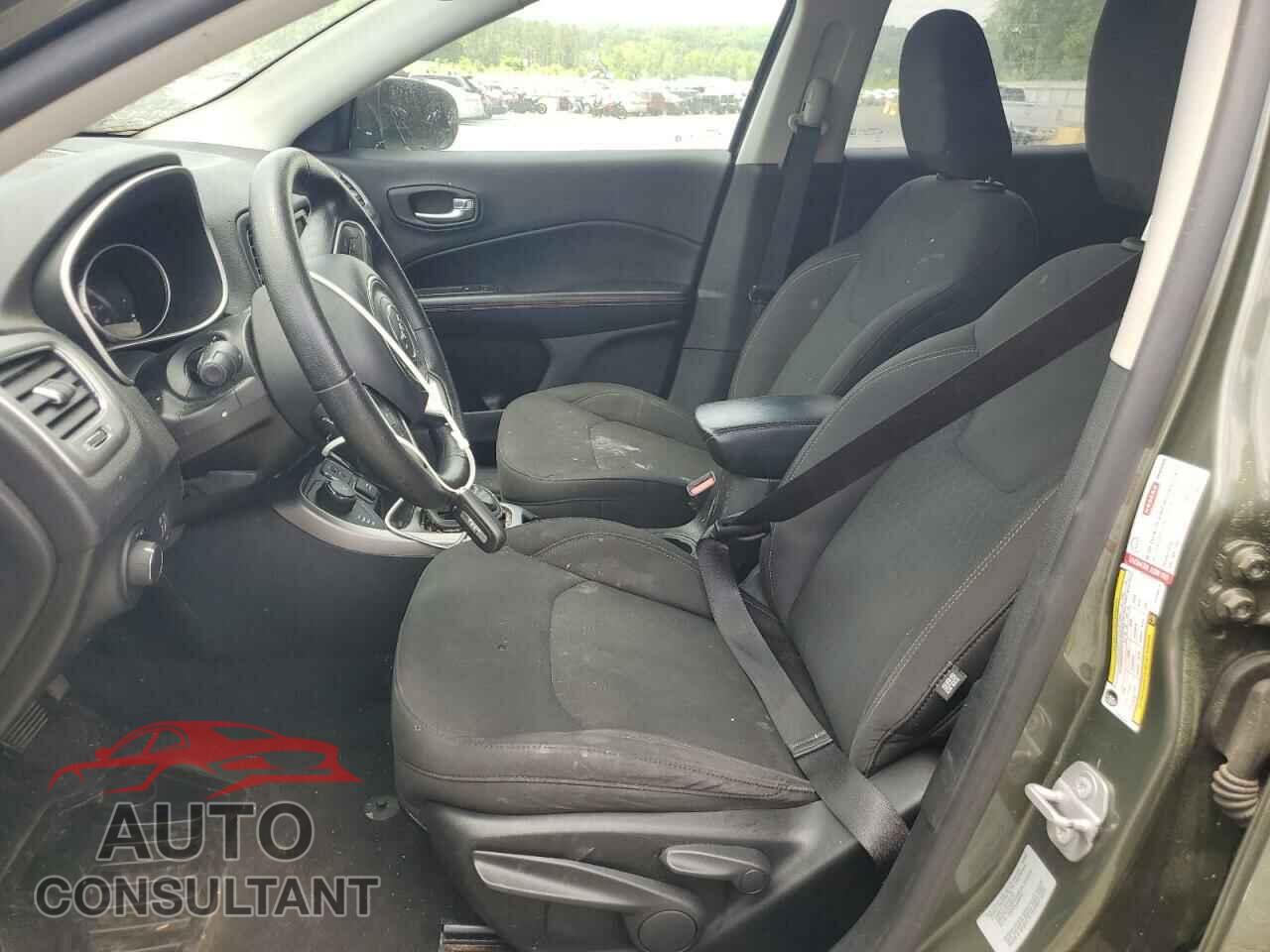 JEEP COMPASS 2017 - 3C4NJDAB8HT640076
