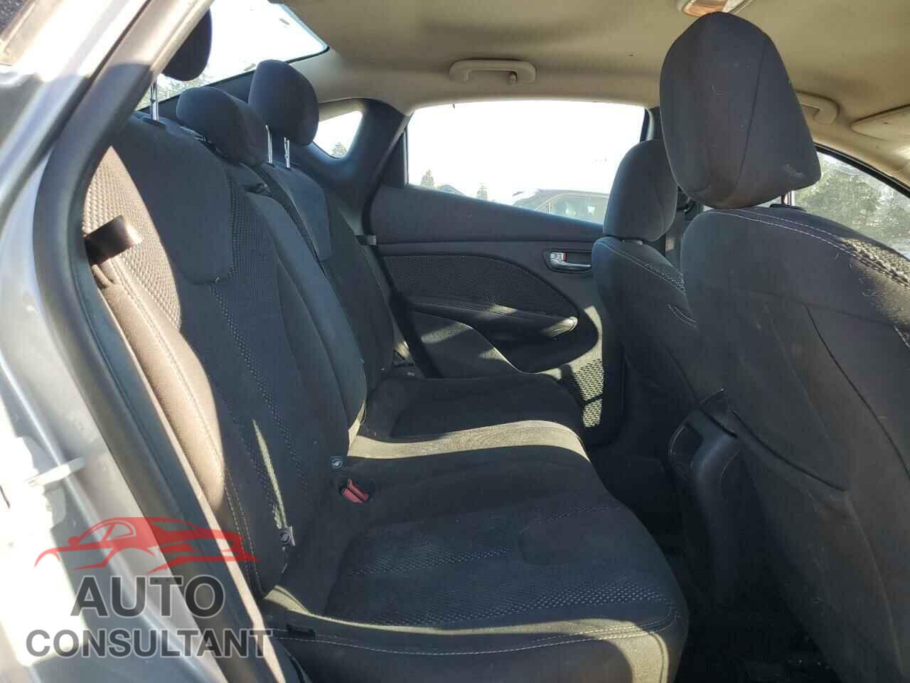 DODGE DART 2015 - 1C3CDFBB4FD352121