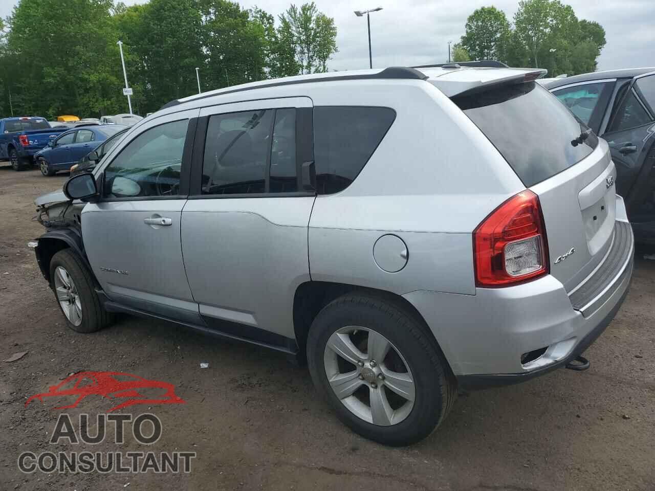 JEEP COMPASS 2011 - 1J4NF5FB2BD275322