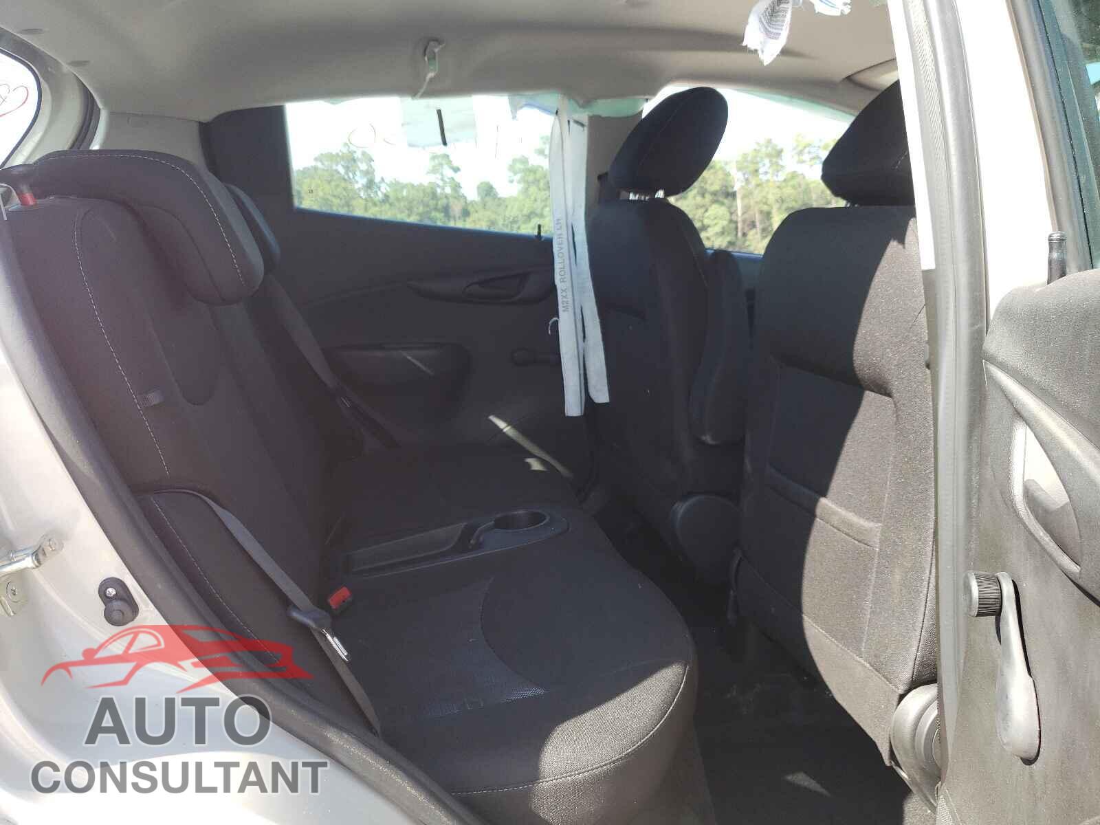 CHEVROLET SPARK 2017 - KL8CB6SA1HC762014