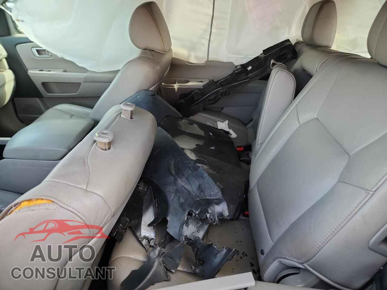 HONDA PILOT 2012 - 5FNYF4H78CB011277