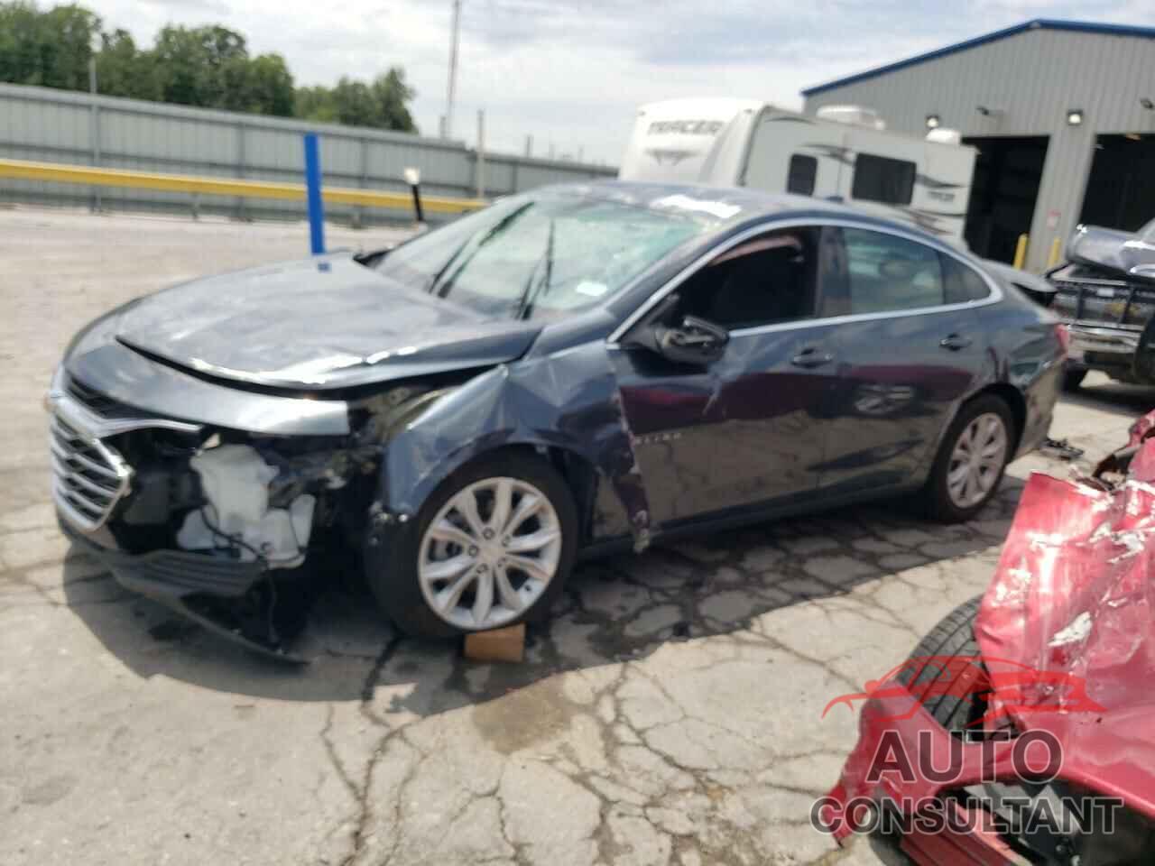 CHEVROLET MALIBU 2021 - 1G1ZD5ST1MF027221