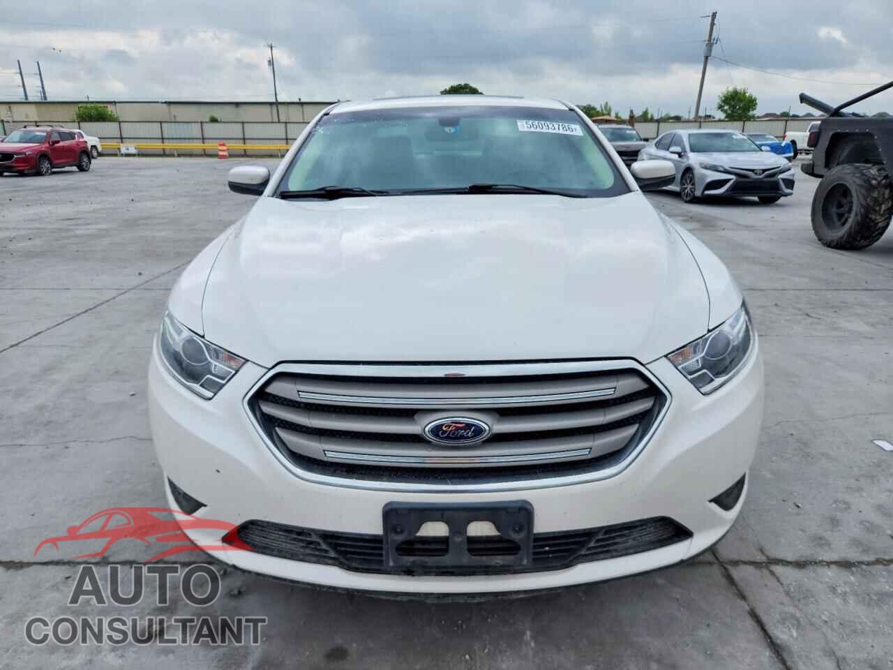 FORD TAURUS 2017 - 1FAHP2E85HG133306