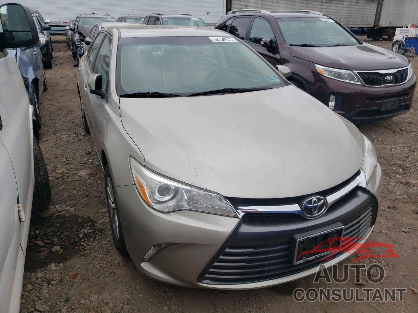 TOYOTA CAMRY 2016 - 4T4BF1FK2GR525149