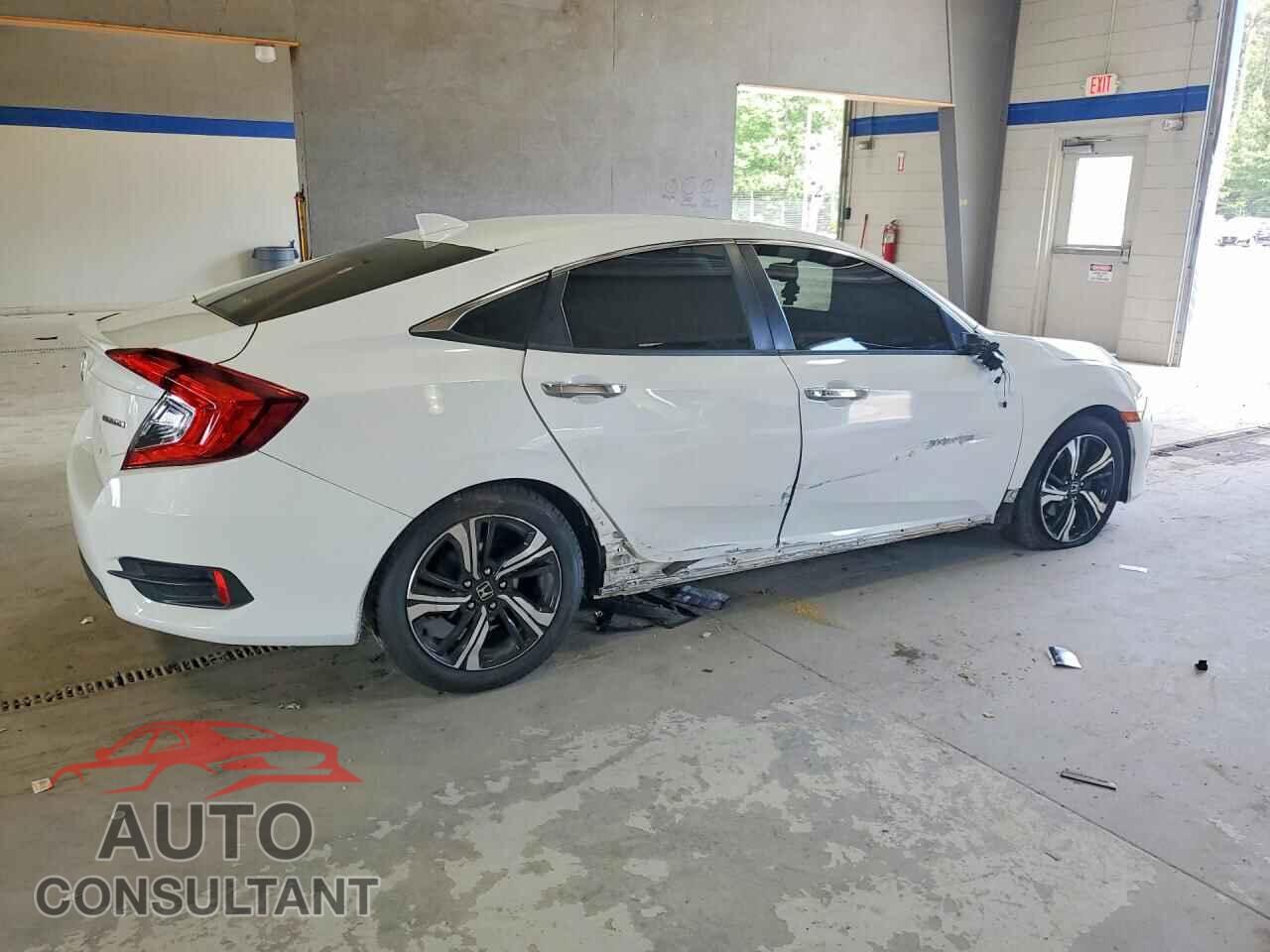 HONDA CIVIC 2017 - 19XFC1F98HE028547