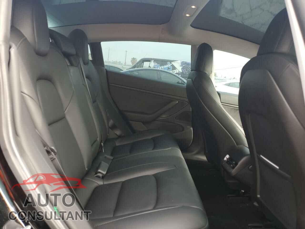 TESLA MODEL 3 2020 - 5YJ3E1EB8LF722000