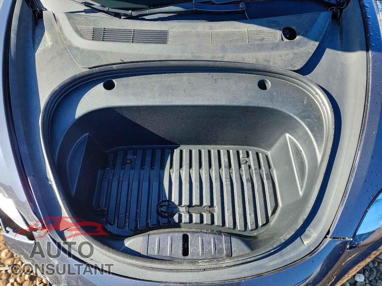 TESLA MODEL 3 2021 - 5YJ3E1EA9MF838492