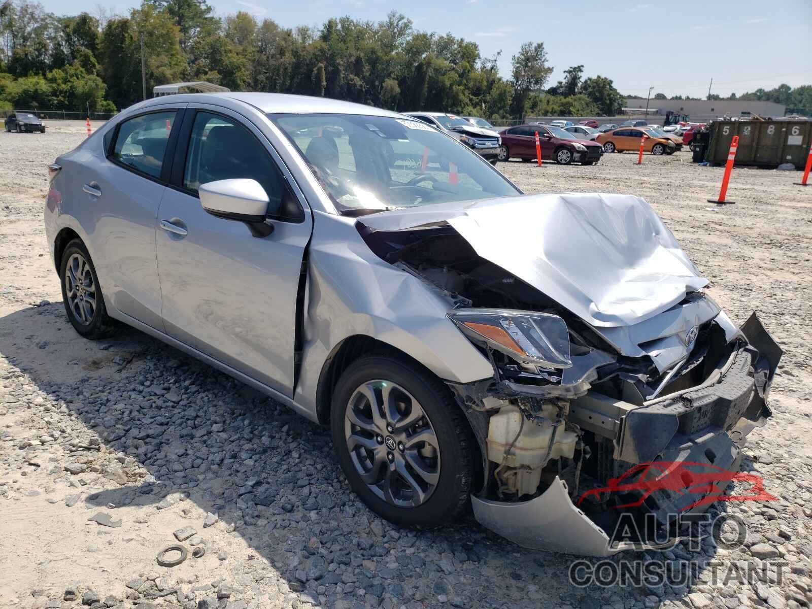 TOYOTA YARIS 2019 - 3MYDLBYV8KY527413