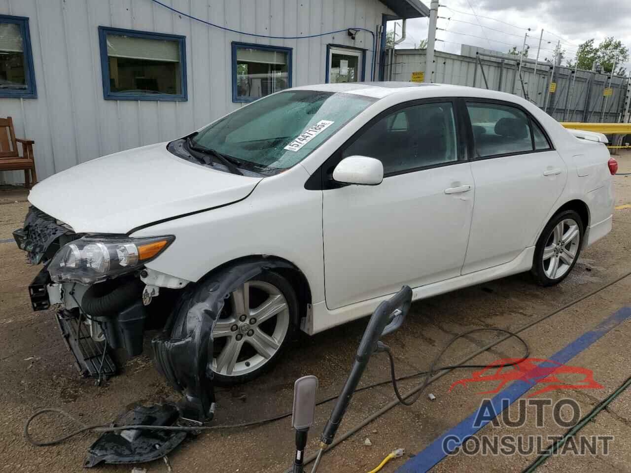 TOYOTA COROLLA 2013 - 2T1BU4EE7DC946942